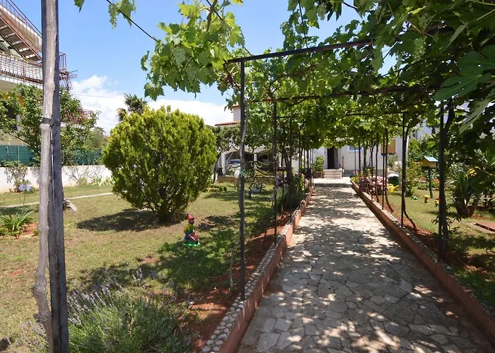 Apartments Mariza